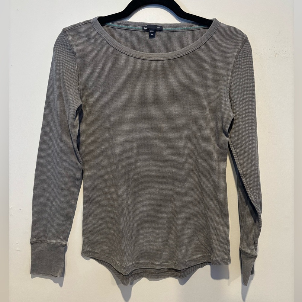 💕3/$25💕 GAP Long Sleeve